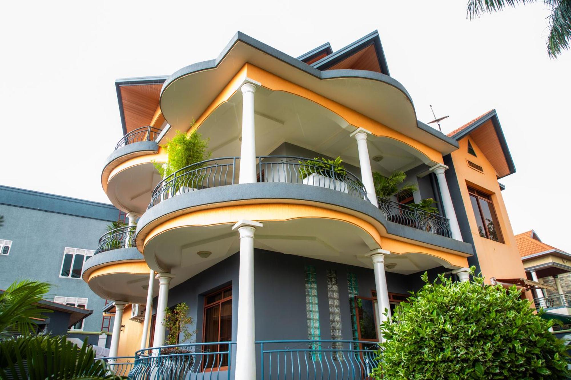 The Vibrant Lodge Gacuriro 키갈리 외부 사진